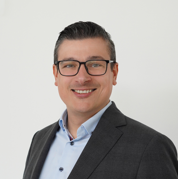 Oliver Schöps