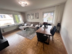 Wohnzimmer - Zweifamilienhaus mit Potenzial!