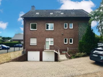 Aufgepasst ! Großzügige Wohnung mit Balkon in Bramsche, 49565 Bramsche, Etagenwohnung