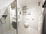 Badezimmer OG - Hochwertige Anlageimmobilie in erstklassiger Lage