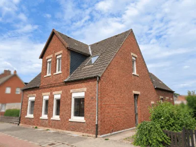 Unter Bodenrichtwert! Attraktives Einfamilienhaus mit Charakter und weitläufigem Grundstück, 48429 Rheine, Einfamilienhaus