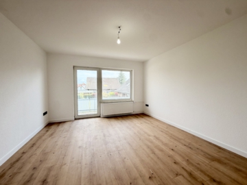 Attraktive 3-Zimmer-Wohnung mit Balkon in Hilter a.T.W., 49176 Hilter, Etagenwohnung