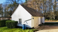 Garagen - 894 m² Grundstück + 4 Garagen – renoviertes Familienhaus in Grünlage