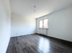 Schlafzimmer II OG - Freistehendes Traumhaus – frisch saniert und voller Perspektiven!