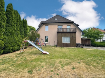 Garten, Balkon, Mieteinnahmen: Ihr zukünftiges Zuhause als Anlageobjekt, 49152 Bad Essen, Einfamilienhaus
