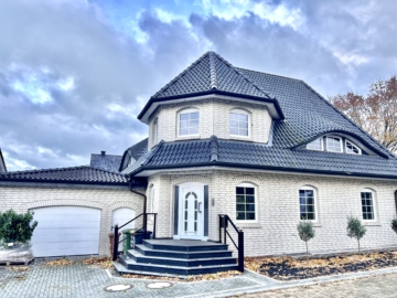 Therapieimmobilie mit Schwimmbad und Praxisfläche in Melle, 49328 Melle, Praxis