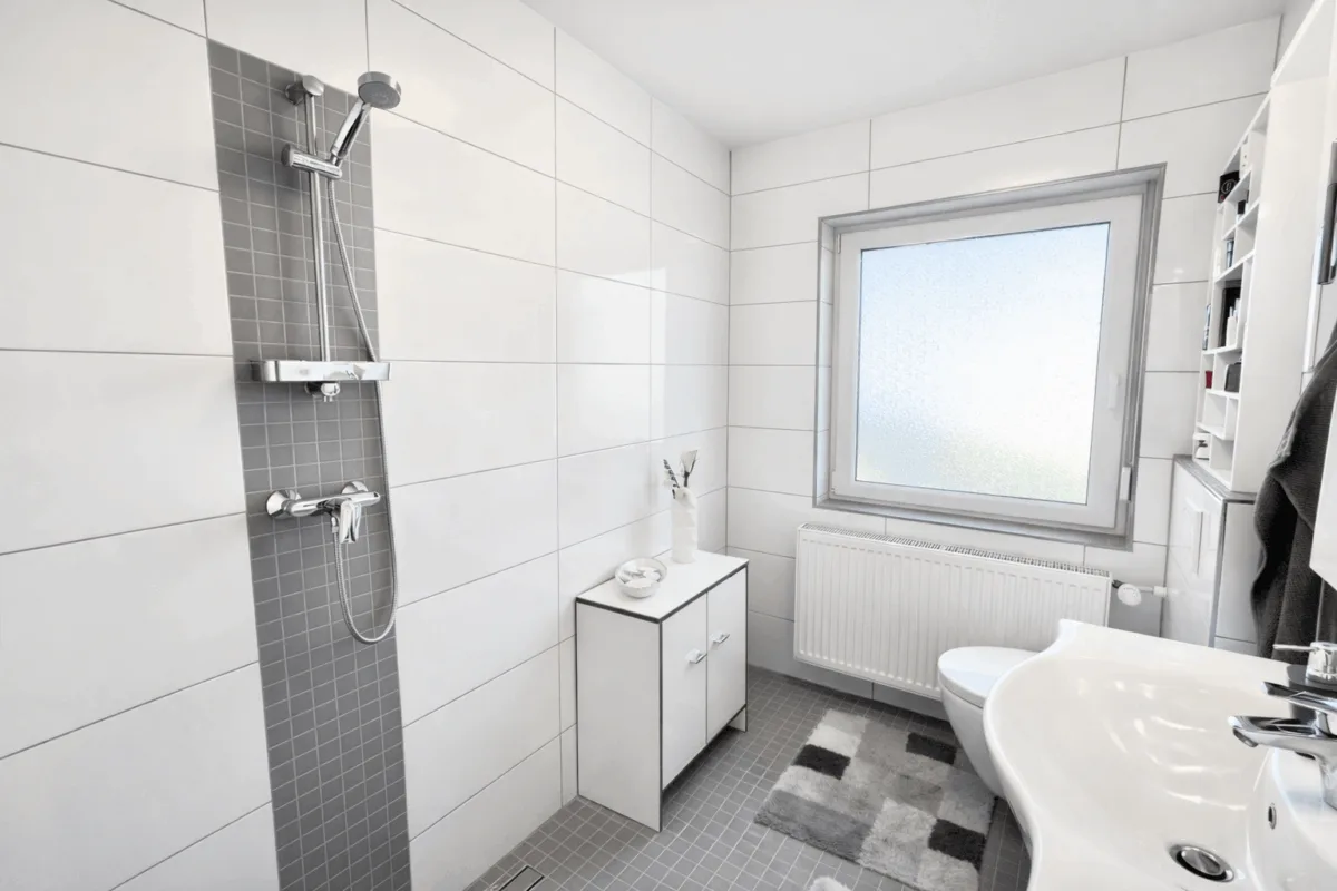 Badezimmer EG