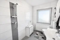 Badezimmer EG