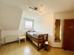Schlafzimmer OG - Großzügiges Zuhause mit Einliegerwohnung & Garten in Bissendorf