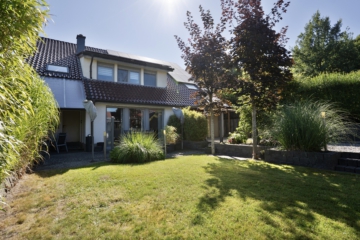Großzügiges Zuhause mit Einliegerwohnung & Garten in Bissendorf, 49143 Bissendorf, Einfamilienhaus