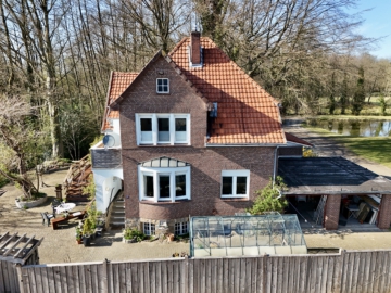 Zeitloser Charme trifft Wohnkomfort – Einfamilienhaus mit Geschichte, 49626 Bippen, Einfamilienhaus