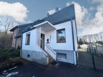 Attraktive Doppelhaushälfte in ruhiger Wohnlage von Osnabrück-Haste!, 49088 Osnabrück, Doppelhaushälfte