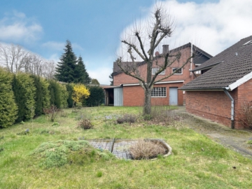 Freigestellt mit großem Garten!, 48432 Rheine, Einfamilienhaus