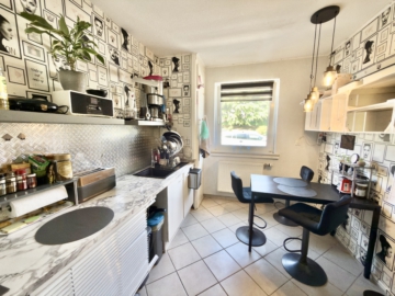 Ideal für Eigennutzer oder Kapitalanleger – gepflegte Wohnung mit Balkon, 49124 Georgsmarienhütte, Etagenwohnung