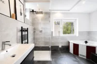 Badezimmer OG