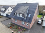 Außenansicht - Platz für die Familie! Junges Einfamilienhaus mit Einliegerwohnung