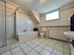 Badezimmer - Freigestellte Wohnung im Zentrum von Kloster Oesede!