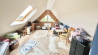Spitzboden - Doppelhaushälfte mit ausgebautem Spitzboden in Hasbergen