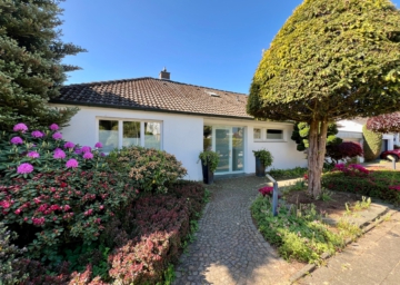 Exklusiv, einladend, außergewöhnlich! Top Lage Bad Iburg, 49186 Bad Iburg, Einfamilienhaus
