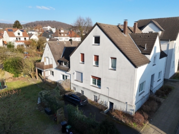 Immobilien-All-Inclusive! Mehr-, Einfamilienhaus und 2 Baugrundstücke!, 33647 Bielefeld, Mehrfamilienhaus