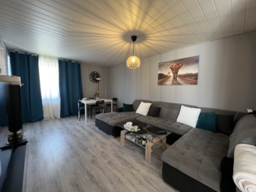 Renovierte 4-Zimmer Wohnung mit Garage, 49191 Belm, Dachgeschoss