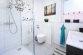 Badezimmer - Ruhe, Sonne, Lebensqualität – Ihre neue Traumwohnung erwartet Sie