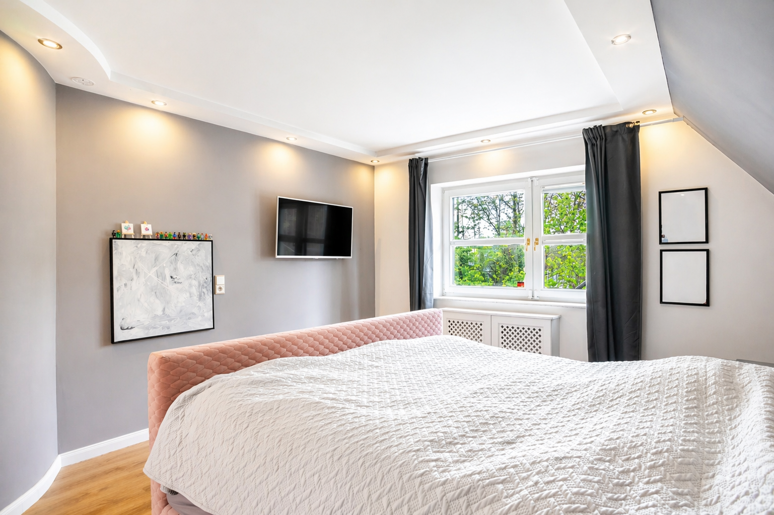 Schlafzimmer OG