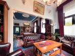 Wohnzimmer - Repräsentative Stadtvilla mit Einliegerwohnung in innenstadtnaher Lage
