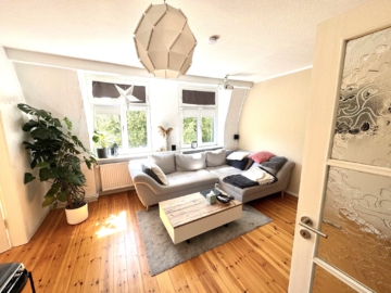 Altbaucharme trifft Lebensqualität in der Wüste, 49080 Osnabrück, Etagenwohnung