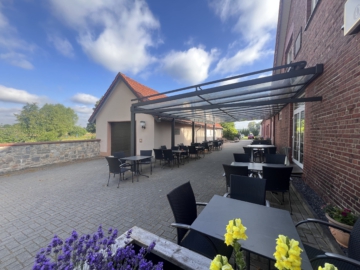 Hotelimmobilie/Pension mit Grundstück kaufen in Osnabrück vor NRW, 49191 Belm, Hotel