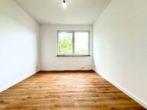 Schlafen - Renoviert – mit Balkon in Osnabrück Wüste !