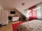 Schlafzimmer Eltern OG - Komfortables Reihenmittelhaus mit 167 m² Wohnfläche in Toplage von OS-Schölerberg
