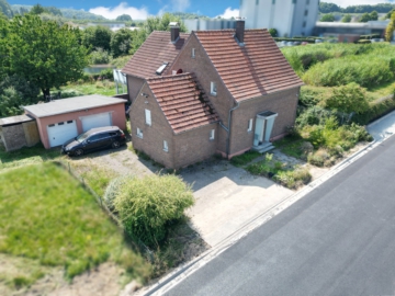 Raum zum Leben, Platz zum Träumen – Ihr neues Zuhause wartet, 33829 Borgholzhausen, Einfamilienhaus