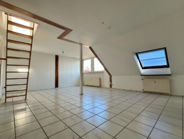 Zentrale Lage! Freigestellte Wohnung in Kloster Oesede!, 49124 Georgsmarienhütte, Wohnung