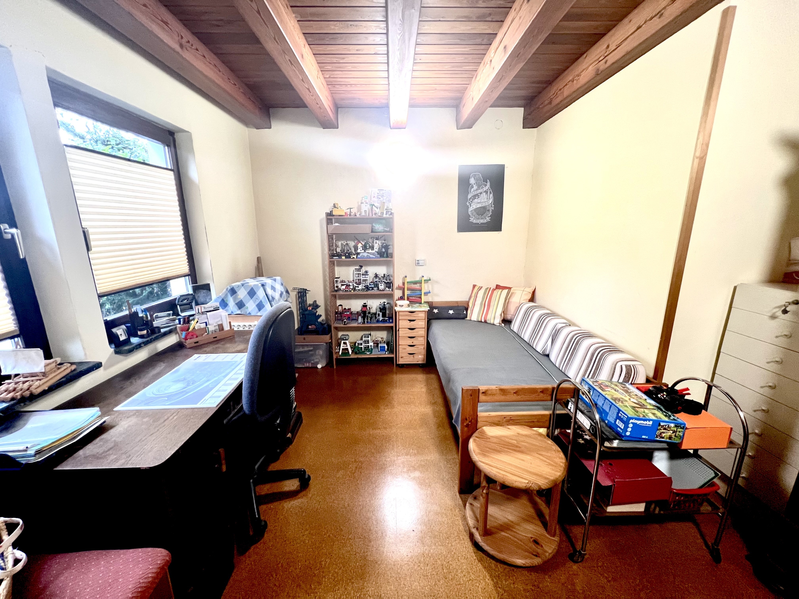 Schlaf-/Kinderzimmer EG