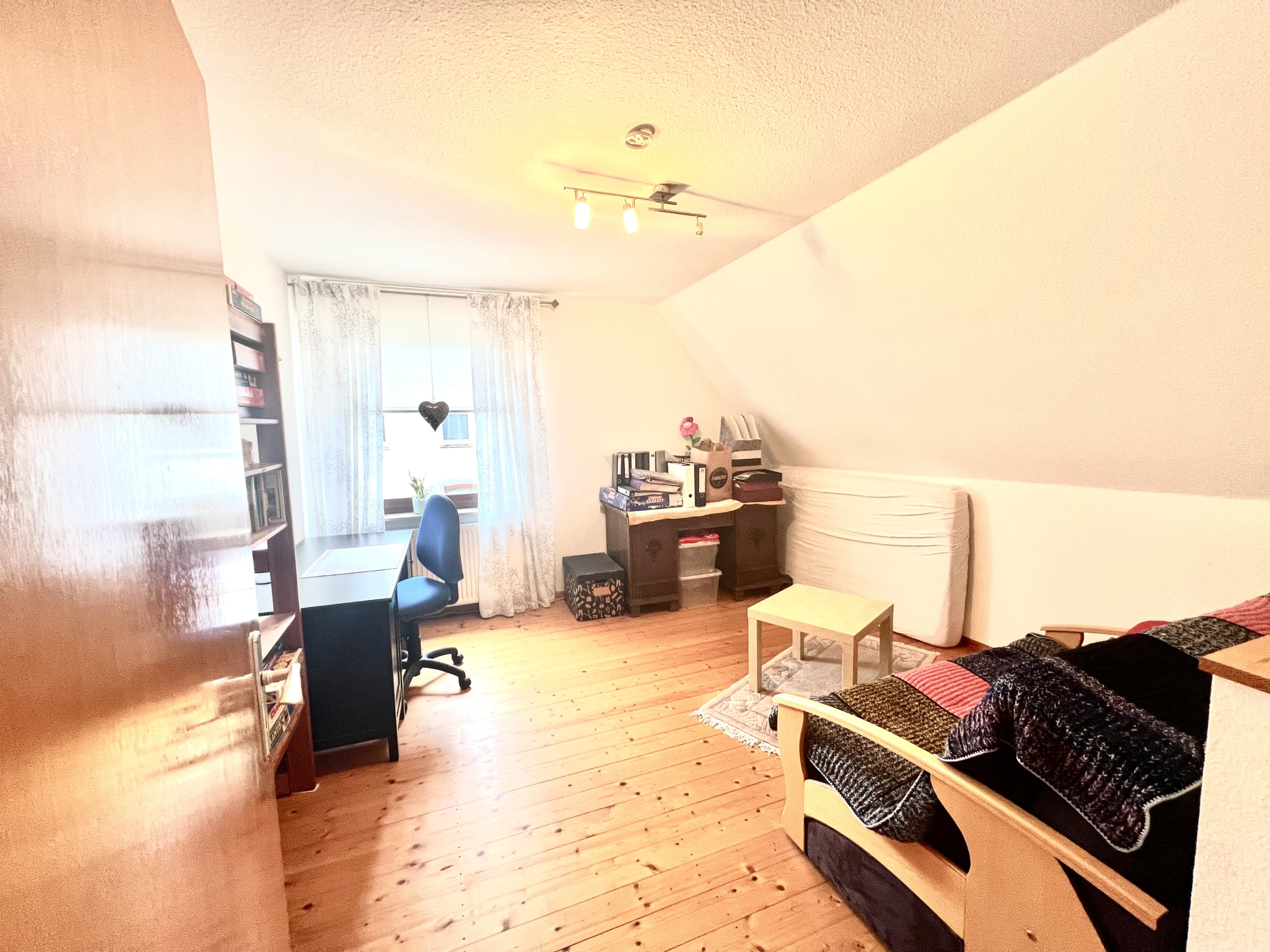 Schlafzimmer2 OG