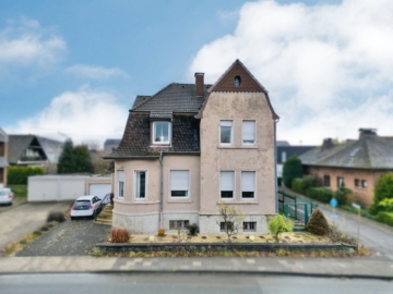 Historisches Flair trifft modernen Komfort – Stadtvilla in Beckum, 59269 Beckum, Einfamilienhaus