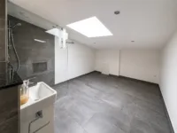 Zimmer mit Dusche