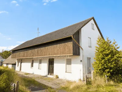 1.107m² – Großzügiges Wohnhaus mit weitläufigem Grundstück in Stemwede, 32351 Stemwede, Einfamilienhaus