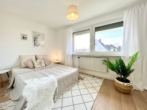 Schlafzimmer - Renoviertes Reihenhaus in zentraler Lage – Ihr neues Zuhause erwartet Sie!