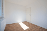 Büro - Modern und hochwertig! Renovierte 3-Zimmer-Wohnung mit großem Balkon