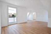 Wohn- und Essbereich - Modern und hochwertig! Renovierte 3-Zimmer-Wohnung mit großem Balkon