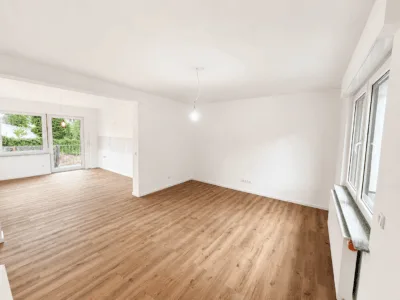 Gartenwohnung ! Sanierte 3-Zimmer-EG-Wohnung in der Wüste, 49080 Osnabrück, Erdgeschosswohnung