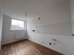 Küche - Schnell: Letzte modernisierte Wohnung: Helle Räume, neue Fenster, neue Böden