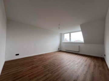 Schnell: Letzte renovierte Wohnung: Helle Räume, neue Fenster, neue Böden, 49205 Hasbergen, Etagenwohnung