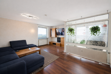 Schöne 3-Zimmer-Wohnung mit Balkon & Ausblick, 32257 Bünde, Etagenwohnung