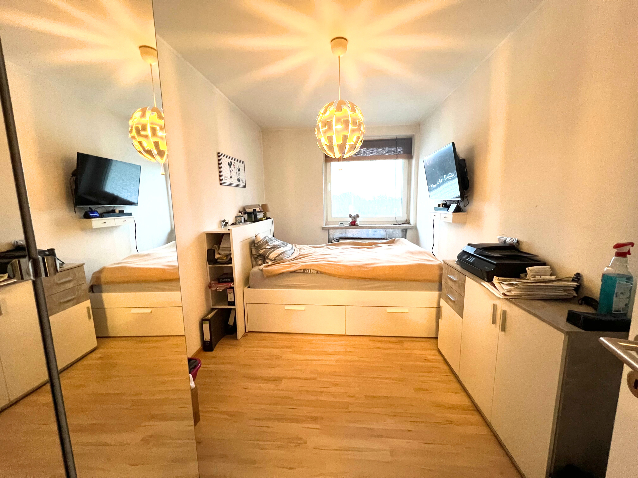 Schlafzimmer/Kinderzimmer