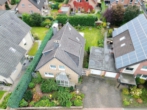 Vogelperspektive - Aufgepasst! Liebevoll gepflegtes Haus mit Gartenidylle und Wintergarten