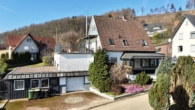 Hausansicht - Großzügiges Zweifamilienhaus mit zusätzlichem Bauplatz
