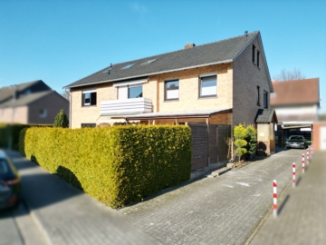 Anlegen in Hollage: Mehrparteienhaus in begehrter Wohnlage, 49134 Wallenhorst, Mehrfamilienhaus